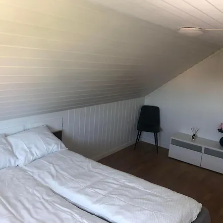 Naer Havn Apartment Tananger
