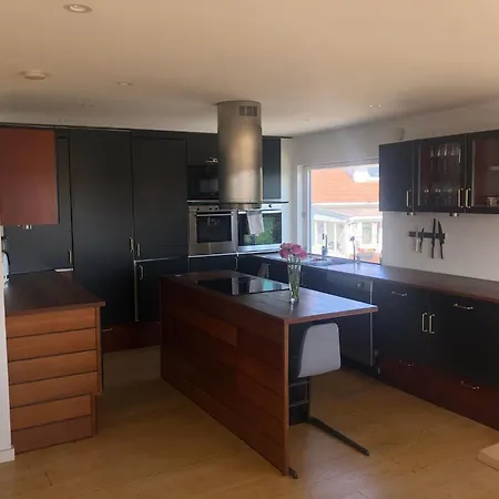 Naer Havn Apartment Tananger