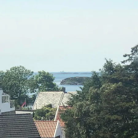 Naer Havn * Tananger